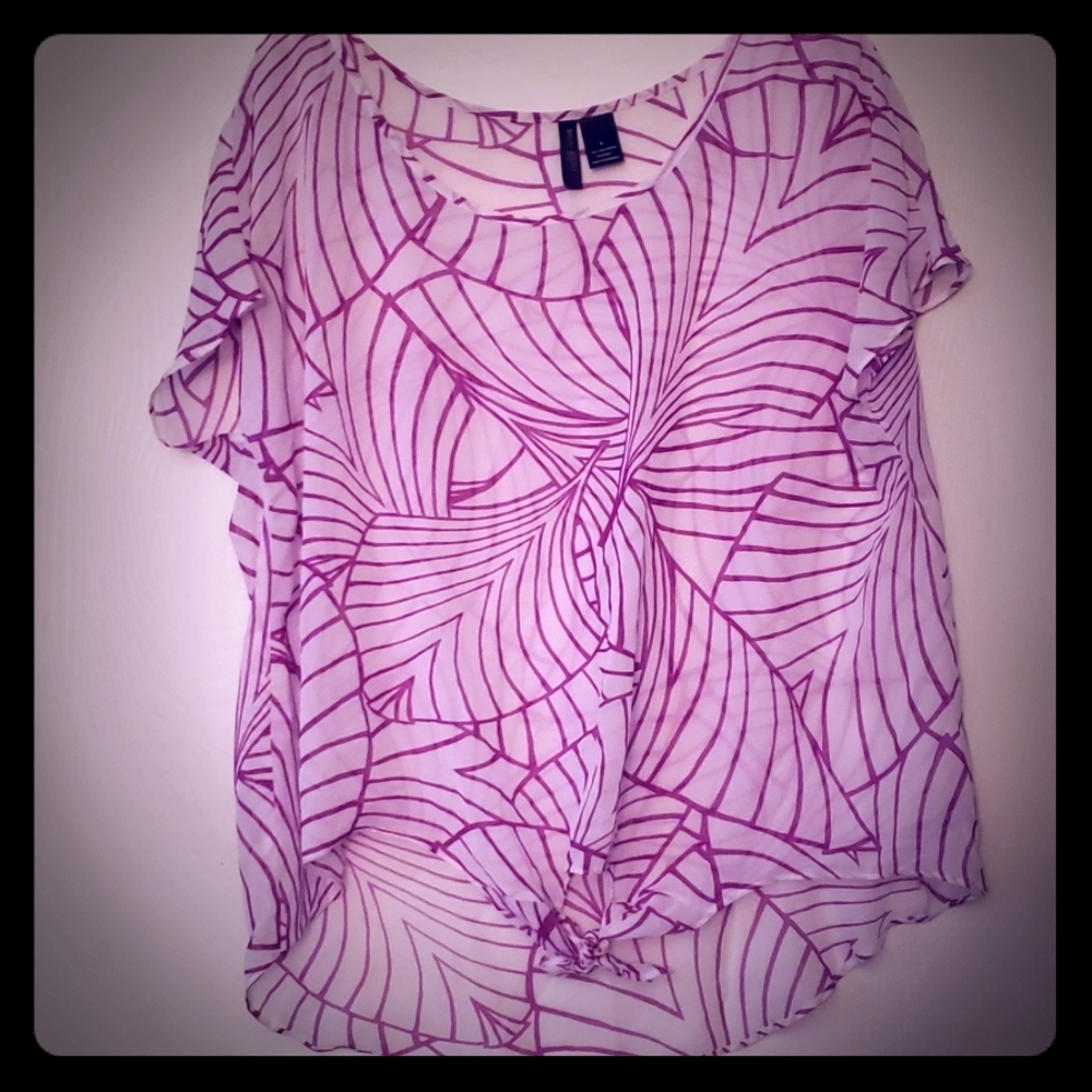 Bisou Bisou Purple and White L